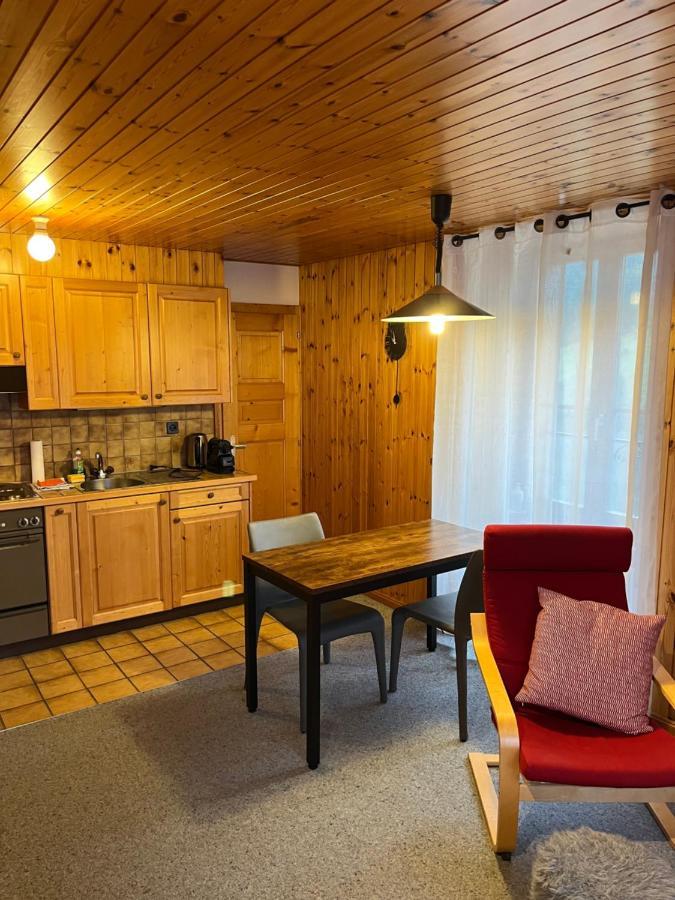 Au Village D'Evolene, Tres Joli Studio Calme Et Ensoleille المظهر الخارجي الصورة